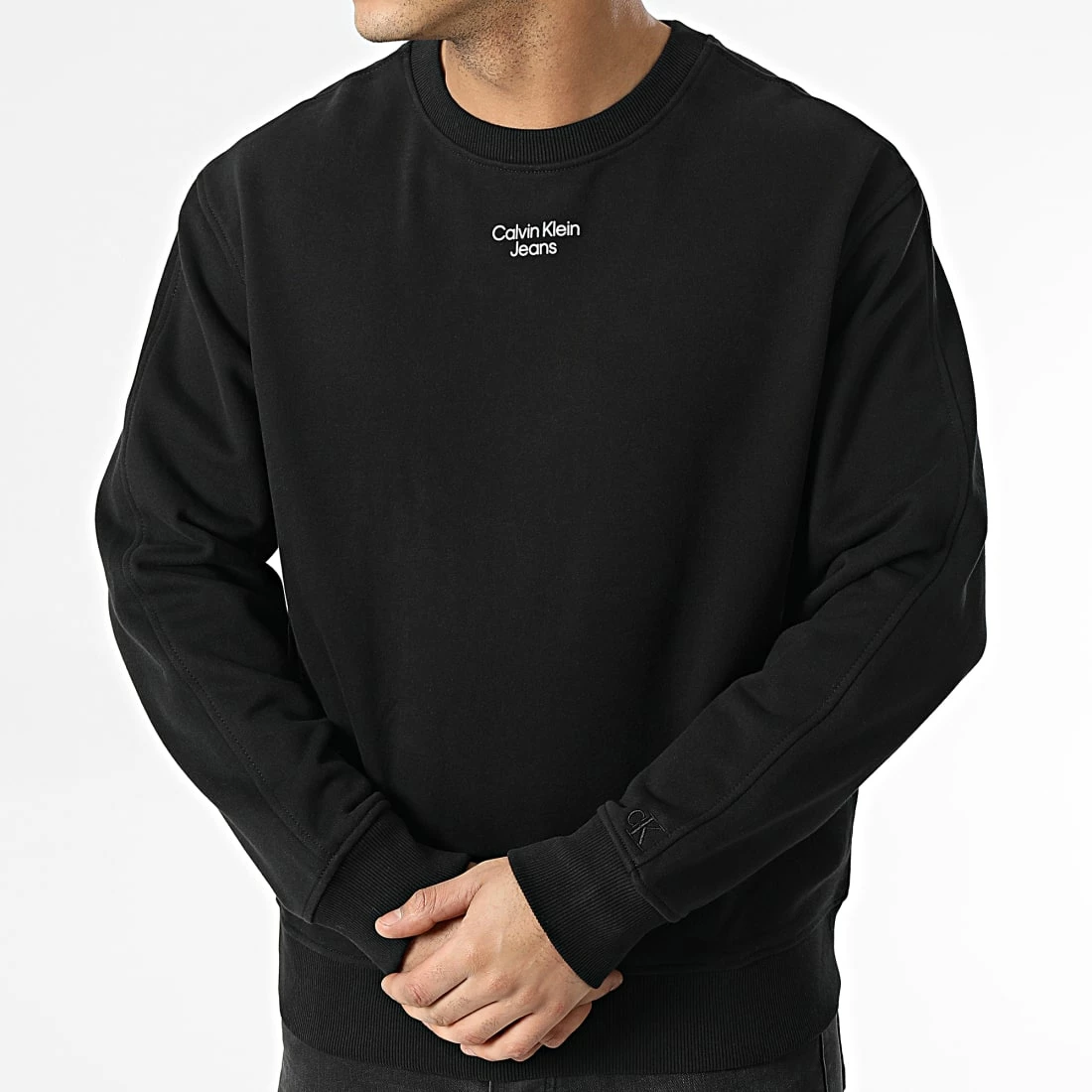 Offres 🧨 Sweat Crewneck Stacked Logo 0044 Noir de Calvin Klein ⌛ 3 Offres 🧨 Sweat Crewneck Stacked Logo 0044 Noir de Calvin Klein ⌛ – Image 3