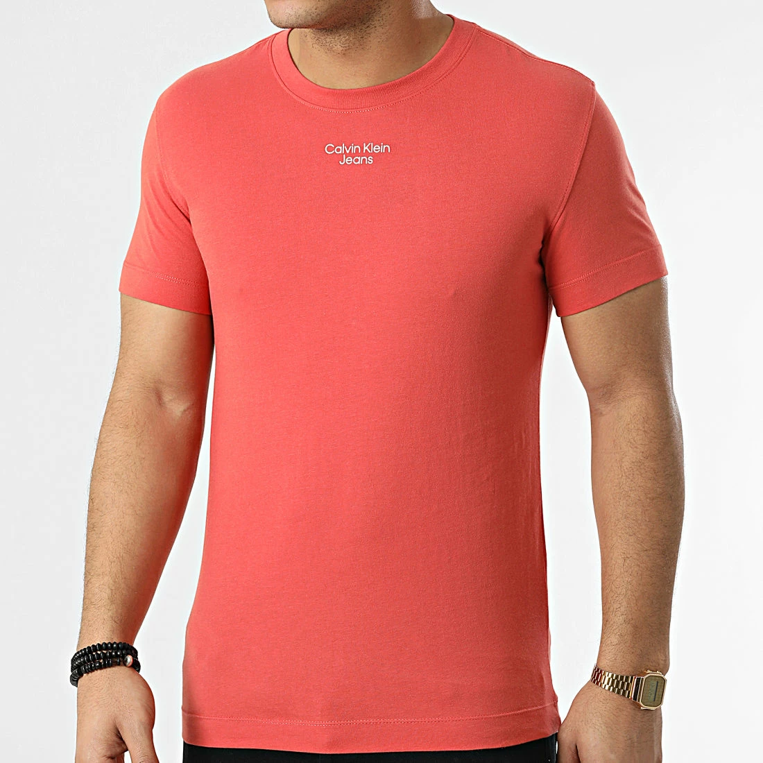 Promo 🤩 Tee 👚 Shirt Stacked Logo 0595 Orange Foncé de Calvin Klein 🎁 1 Promo 🤩 Tee 👚 Shirt Stacked Logo 0595 Orange Foncé de Calvin Klein 🎁