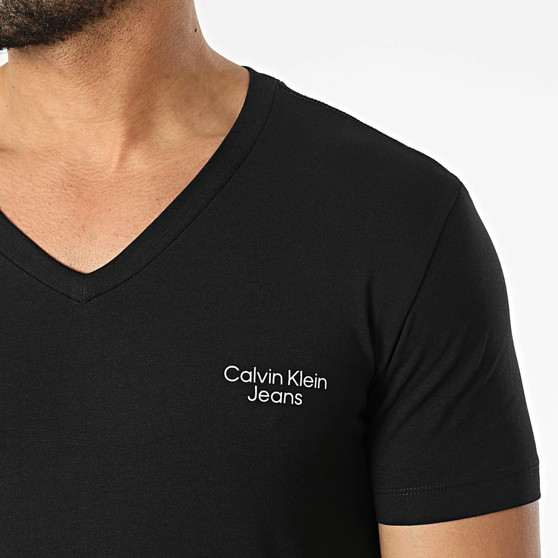 Meilleur prix ✨ Tee 👕 Shirt Col V 0596 Noir de Calvin Klein 😉 2 Meilleur prix ✨ Tee 👕 Shirt Col V 0596 Noir de Calvin Klein 😉 – Image 2