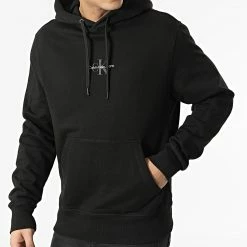 Nouveau 🔥 Sweat Capuche Monogram Logo 9698 Noir de Calvin Klein 😉 7 Nouveau 🔥 Sweat Capuche Monogram Logo 9698 Noir de Calvin Klein 😉 -France Calvin Klein Soldes 2024 calvin klein 300556 J30J319698 BEH 20220202T161015 03