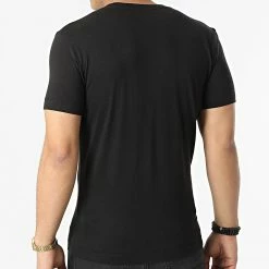 Promo ❤️ Tee 👕 Shirt Stacked Logo 0595 Noir de Calvin Klein 🔥 -France Calvin Klein Soldes 2024 calvin klein 301103 J30J320595 BEH 20220208T163018 04