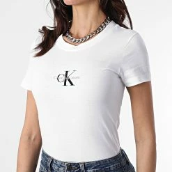 Meilleur prix 🎁 Tee 👚 Shirt Femme 7902 Blanc de Calvin Klein 🔔