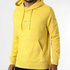 Budget 😉 Sweat Capuche Monogram Logo 9698 Jaune de Calvin Klein 🎁