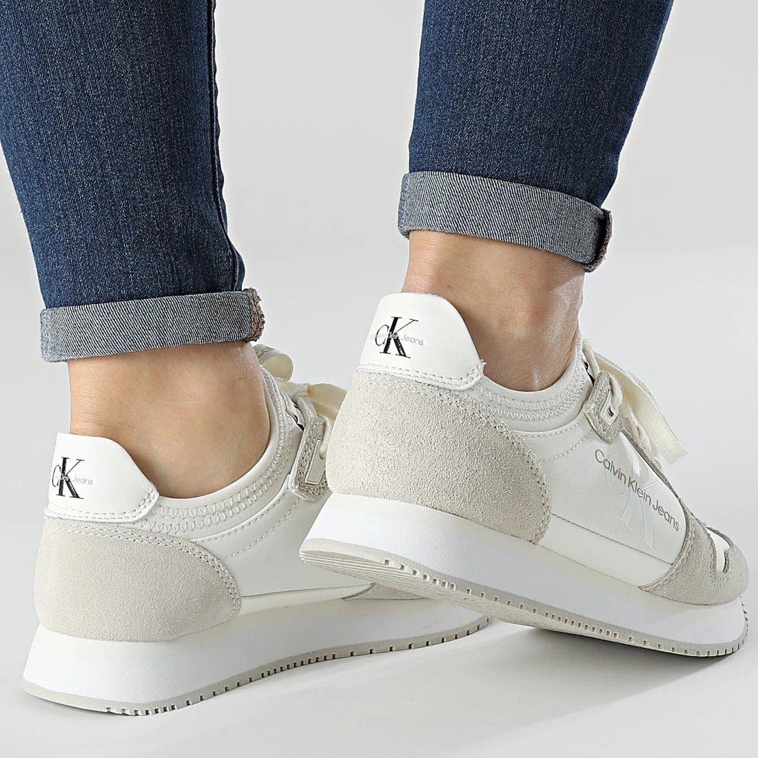 Vente flash 🛒 Baskets Femme Retro Runner 0075 Eggshell de Calvin Klein ✔️ 4 Vente flash 🛒 Baskets Femme Retro Runner 0075 Eggshell de Calvin Klein ✔️ – Image 4