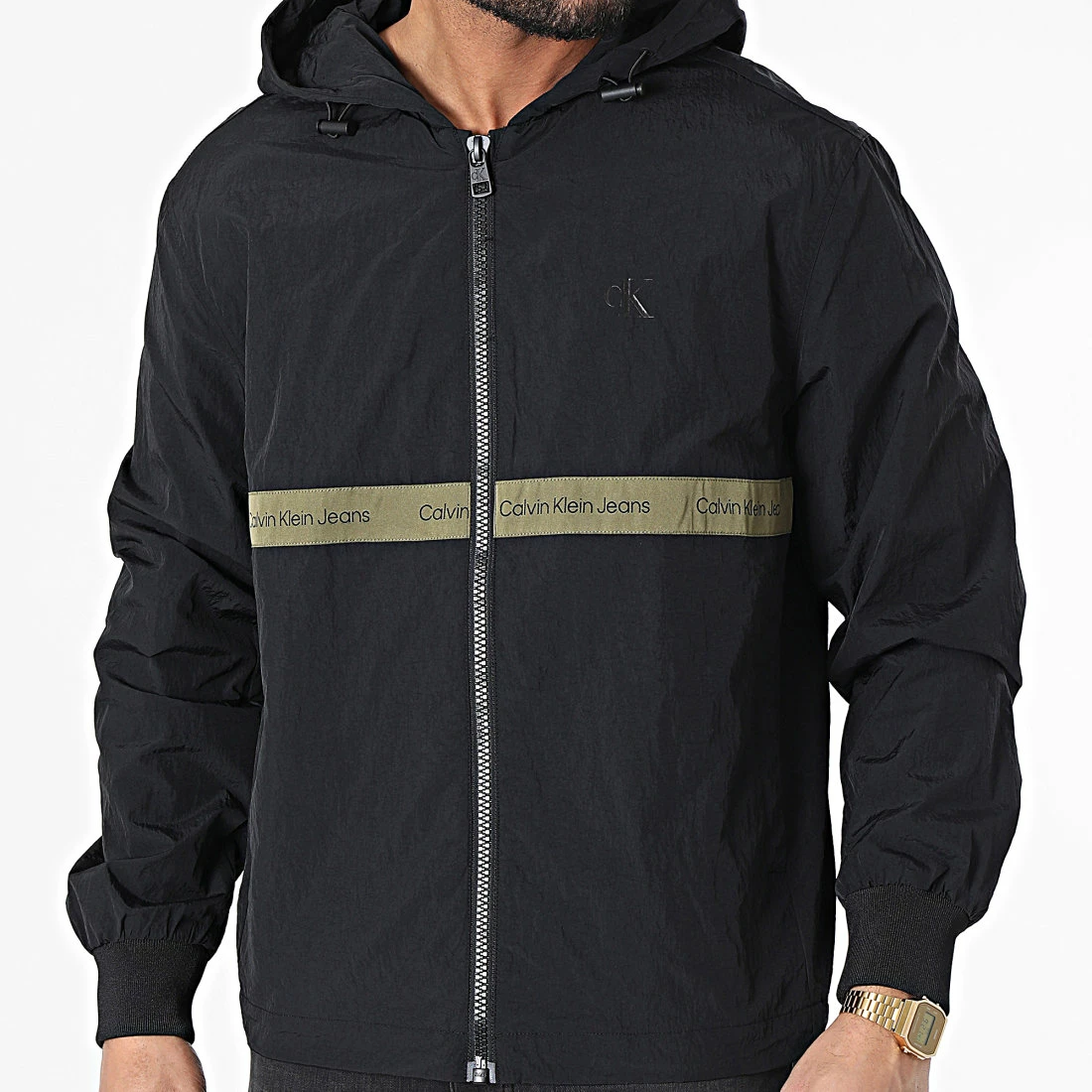 Le moins cher 🤩 Coupe-vent Capuche 0739 Noir de Calvin Klein 🛒 1 Le moins cher 🤩 Coupe-vent Capuche 0739 Noir de Calvin Klein 🛒