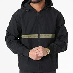 Le moins cher 🤩 Coupe-vent Capuche 0739 Noir de Calvin Klein 🛒 6 Le moins cher 🤩 Coupe-vent Capuche 0739 Noir de Calvin Klein 🛒 -France Calvin Klein Soldes 2024 calvin klein 304380 J30J320739 BEH 20220222T163007 03