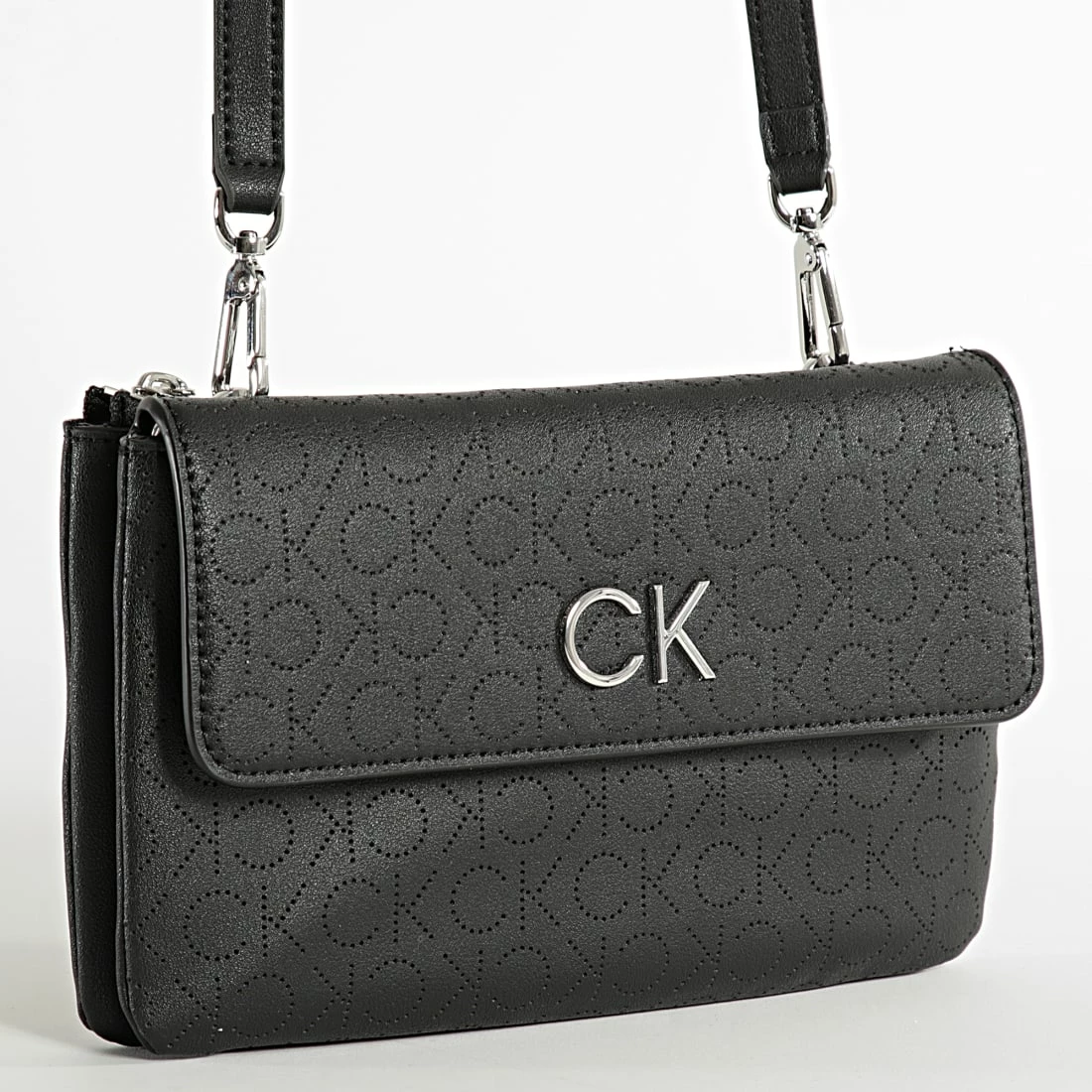 Acheter 😀 Sac A Main Femme Re-Lock Crossbody 9399 Noir de Calvin Klein ✔️ 1 Acheter 😀 Sac A Main Femme Re-Lock Crossbody 9399 Noir de Calvin Klein ✔️