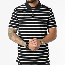 Coupon ✔️ Polo A Manches Courtes Stretch Pique Striped Badge 8733 Noir Blanc de Calvin Klein 🎉 -France Calvin Klein Soldes 2024 calvin klein 304870 K10K108733 0FA 20220224T150335 03