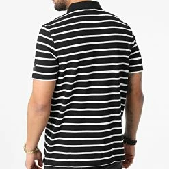 Coupon ✔️ Polo A Manches Courtes Stretch Pique Striped Badge 8733 Noir Blanc de Calvin Klein 🎉 -France Calvin Klein Soldes 2024 calvin klein 304870 K10K108733 0FA 20220224T150336 04