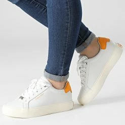 Nouveau ❤️ Baskets Femme Vulcan Lace Up 0839 White de Calvin Klein 🎉 -France Calvin Klein Soldes 2024 calvin klein 305293 HW0HW00839 YAG 20220225T151849 03