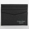 Meilleure affaire ✨ Porte-cartes Micro Pebble 8907 Noir de Calvin Klein 🔥
