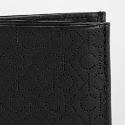 Coupon 🤩 Portefeuille Perfed Trifold 8410 Noir de Calvin Klein 🧨 -France Calvin Klein Soldes 2024 calvin klein 305652 K50K508410 BAX 20220314T152200 02