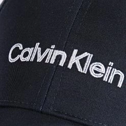 Grosses soldes 🛒 Casquette Double Line Embro 8249 Bleu Marine de Calvin Klein ✔️ -France Calvin Klein Soldes 2024 calvin klein 306988 K50K508249 BA7 20220317T122703 02