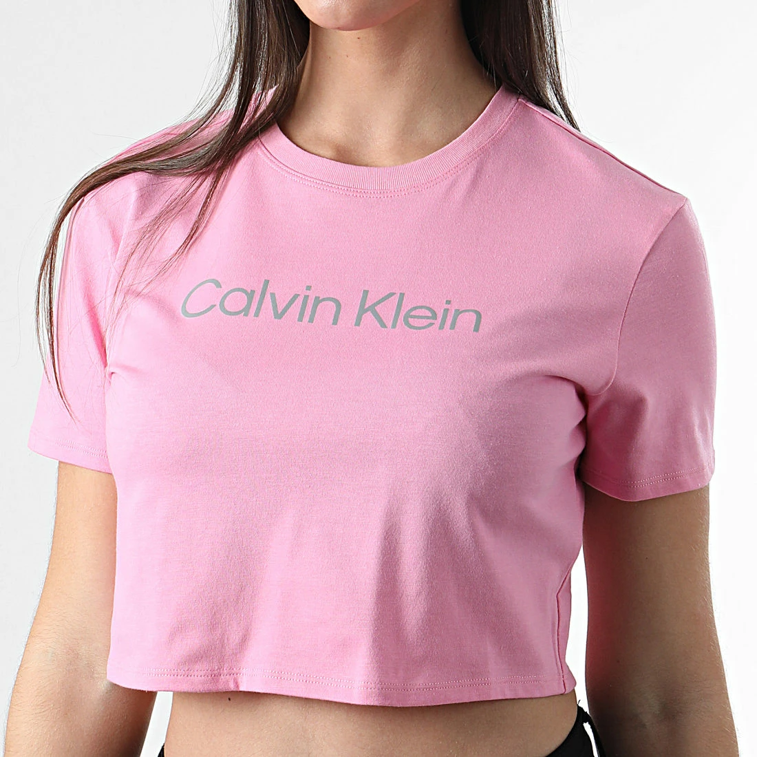 Les meilleures critiques de ✔️ Tee 👕 Shirt Femme Crop GWS2K187 Rose de Calvin Klein 😍 3 Les meilleures critiques de ✔️ Tee 👕 Shirt Femme Crop GWS2K187 Rose de Calvin Klein 😍 – Image 3