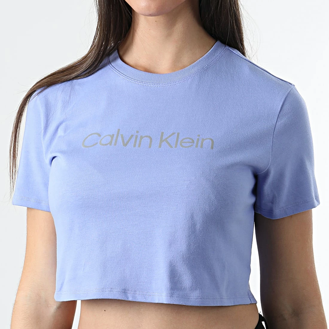 Meilleur prix 🔔 Tee 👕 Shirt Femme Crop GWS2K187 Lavande de Calvin Klein 🛒 3 Meilleur prix 🔔 Tee 👕 Shirt Femme Crop GWS2K187 Lavande de Calvin Klein 🛒 – Image 3