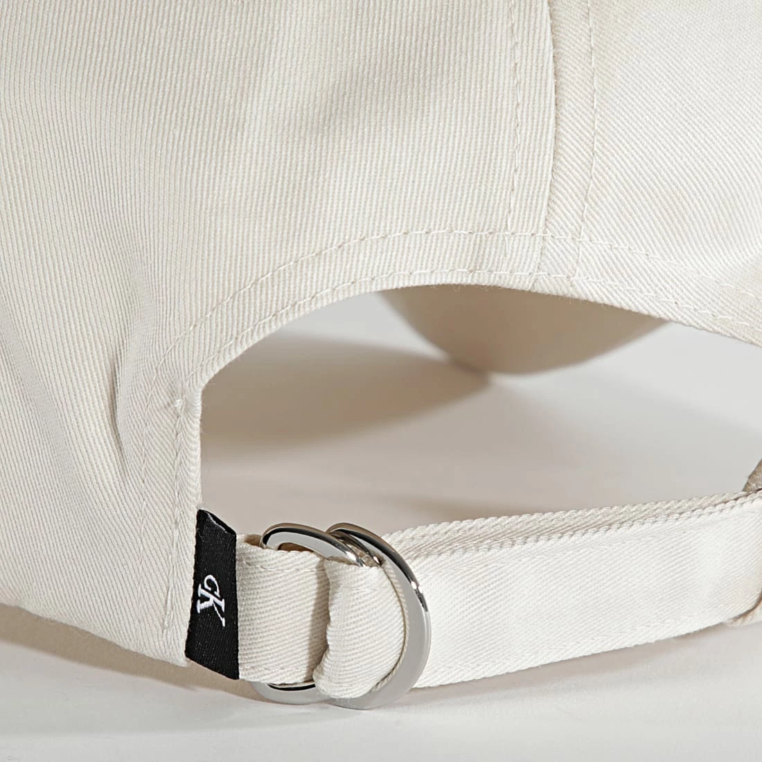 Meilleure affaire 🤩 Casquette Dynamic 8974 Beige de Calvin Klein ✨ 3 Meilleure affaire 🤩 Casquette Dynamic 8974 Beige de Calvin Klein ✨ – Image 3