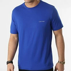 Remise 🔔 Tee 👚 Shirt Cotton Chest Logo 3307 Bleu Roi de Calvin Klein ✔️