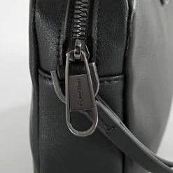 Meilleure affaire 😀 Pochette Femme Foundation 8687 Noir de Calvin Klein 💯 -France Calvin Klein Soldes 2024 calvin klein 308524 K50K508687 BAX 20220325T143613 03