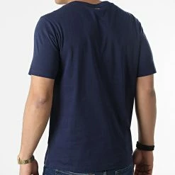 Les meilleures critiques de 💯 Tee 👚 Shirt GMS2K107 Bleu Marine Réfléchissant de Calvin Klein 😀 -France Calvin Klein Soldes 2024 calvin klein 308570 GMS2K107 2ZO 20220314T155705 04