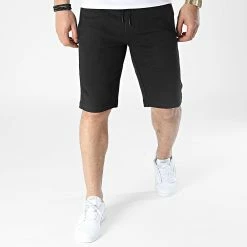 Nouveau 🎁 Short Jogging Monogram Logo 0065 Noir de Calvin Klein 🎁 -France Calvin Klein Soldes 2024 calvin klein 308630 J30J320065 BEH 20220311T122953 03