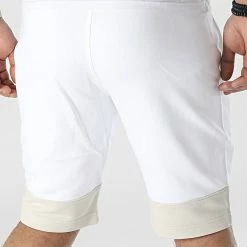 De gros ⭐ Short Jogging Color Blocking Logo 8935 Blanc Beige de Calvin Klein 🤩 -France Calvin Klein Soldes 2024 calvin klein 308740 K10K108935 0XS 20220311T123439 04