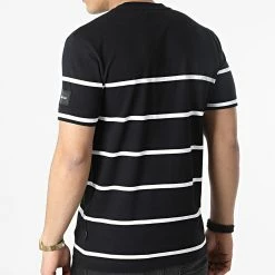 Meilleure vente ⭐ Tee 👚 Shirt A Rayures Striped Badge 9063 Noir de Calvin Klein 💯 7 Meilleure vente ⭐ Tee 👚 Shirt A Rayures Striped Badge 9063 Noir de Calvin Klein 💯 -France Calvin Klein Soldes 2024 calvin klein 308741 K10K109063 0FA 20220311T151454 04