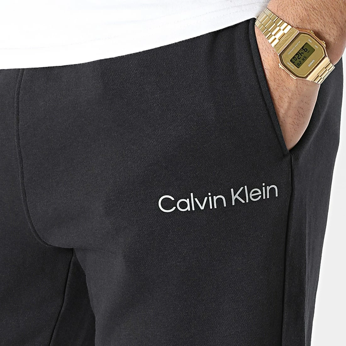 Top 10 💯 Pantalon Jogging GMS2P606 Noir Réfléchissant de Calvin Klein 🔔 3 Top 10 💯 Pantalon Jogging GMS2P606 Noir Réfléchissant de Calvin Klein 🔔 – Image 3