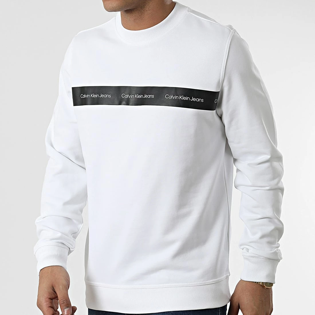 Le moins cher 🌟 Sweat Crewneck Contrast Instit Stripe 0623 Blanc de Calvin Klein 🔥 1 Le moins cher 🌟 Sweat Crewneck Contrast Instit Stripe 0623 Blanc de Calvin Klein 🔥