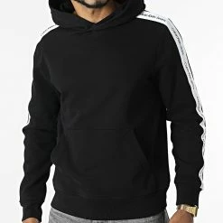 Tout neuf 🤩 Sweat Capuche A Bandes Contrast Tape 0737 Noir de Calvin Klein 😍