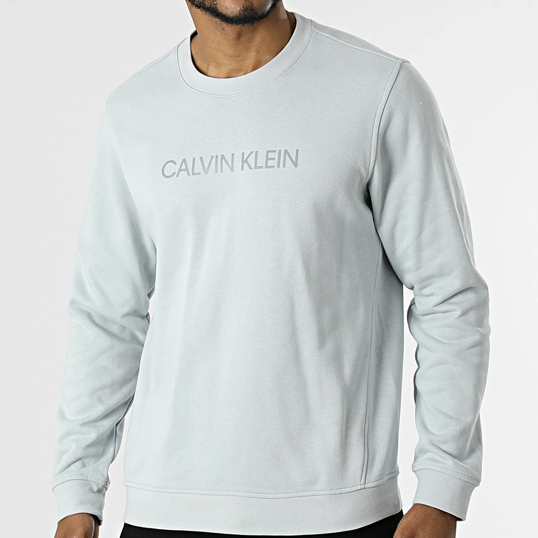 Bon marché ⌛ Sweat Crewneck GMF1W305 Gris Clair de Calvin Klein 🔔 1 Bon marché ⌛ Sweat Crewneck GMF1W305 Gris Clair de Calvin Klein 🔔