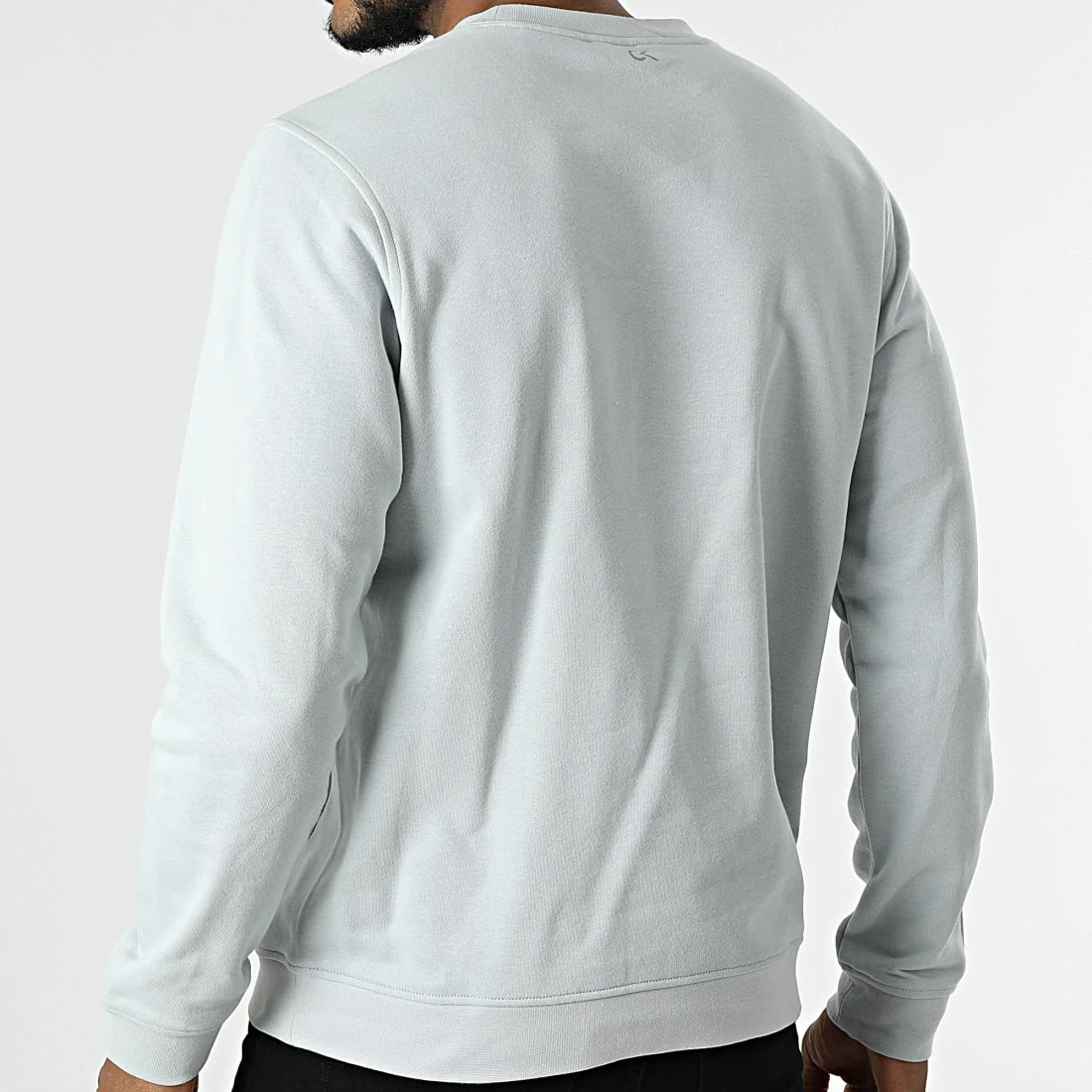 Bon marché ⌛ Sweat Crewneck GMF1W305 Gris Clair de Calvin Klein 🔔 4 Bon marché ⌛ Sweat Crewneck GMF1W305 Gris Clair de Calvin Klein 🔔 – Image 4