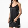 Promo 🔥 Robe Femme 8344 Noir de Calvin Klein 🔔