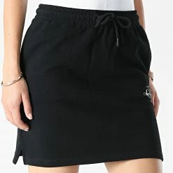 Vente flash 😉 Jupe Jogging Femme 8726 Noir de Calvin Klein 👏 -France Calvin Klein Soldes 2024 calvin klein 312430 J20J218726 BEH 20220421T152935 03