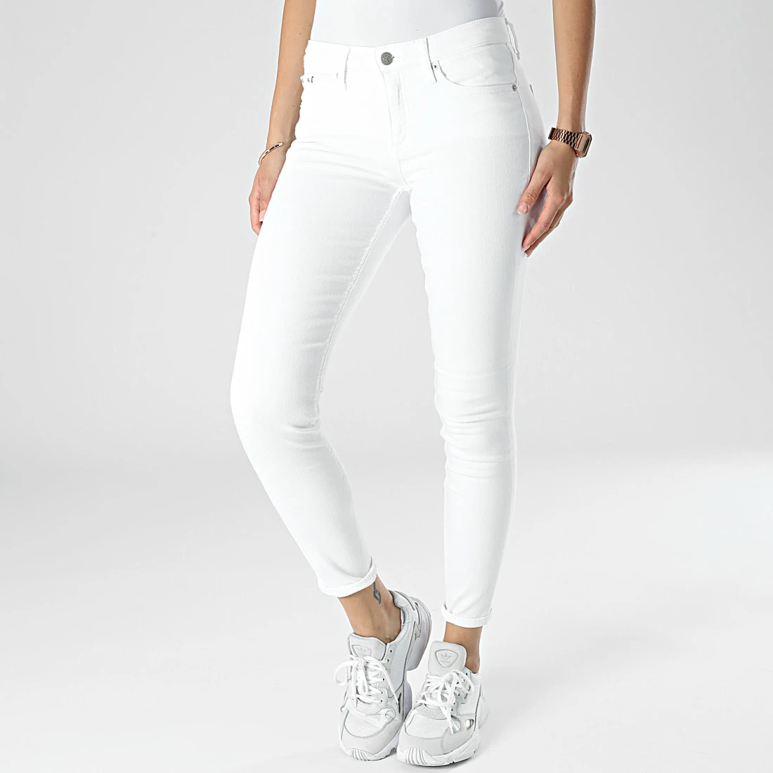 Promo 🌟 Jean Skinny Femme 8607 Blanc de Calvin Klein 🌟 1 Promo 🌟 Jean Skinny Femme 8607 Blanc de Calvin Klein 🌟