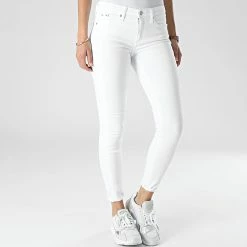 Promo 🌟 Jean Skinny Femme 8607 Blanc de Calvin Klein 🌟 6 Promo 🌟 Jean Skinny Femme 8607 Blanc de Calvin Klein 🌟 -France Calvin Klein Soldes 2024 calvin klein 312667 J20J218607 1AA 20220420T155317 03