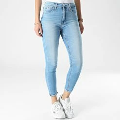 Acheter 🥰 Jean Super Skinny Femme 8627 Bleu Wash de Calvin Klein 🔥 -France Calvin Klein Soldes 2024 calvin klein 312671 J20J218627 1A4 20220420T155930 03