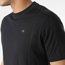 Meilleure affaire 😍 Tee 👚 Shirt GMS2K114 Noir de Calvin Klein 😍 -France Calvin Klein Soldes 2024 calvin klein 314133 GMS2K114 BAE 20220415T151408 02