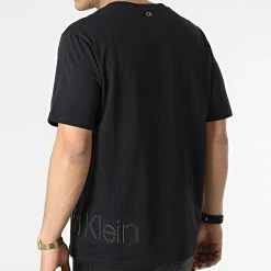 Promo 😉 Tee 👚 Shirt GMS2K111 Noir de Calvin Klein 👏 -France Calvin Klein Soldes 2024 calvin klein 314144 GMS2K111 BAE 20220415T151113 04