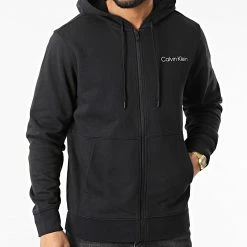 Vente flash 👍 Sweat Zippé Capuche GMS2J407 Noir Réfléchissant de Calvin Klein 🔥 -France Calvin Klein Soldes 2024 calvin klein 314902 GMS2J407 BAE 20220421T135416 03