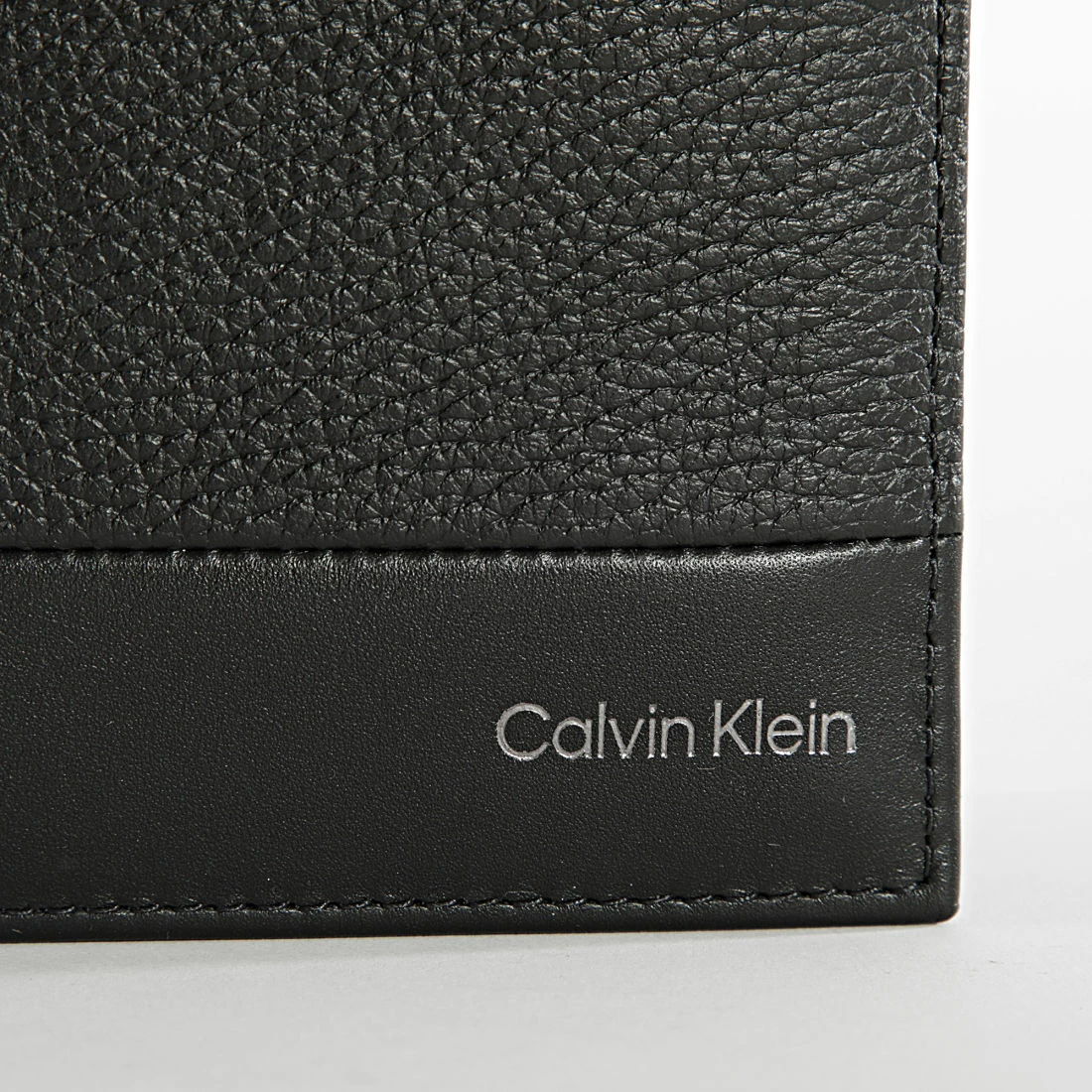 Vente flash 🧨 Portefeuille Subtle Mix Bifold 9180 Noir de Calvin Klein 🥰 2 Vente flash 🧨 Portefeuille Subtle Mix Bifold 9180 Noir de Calvin Klein 🥰 – Image 2