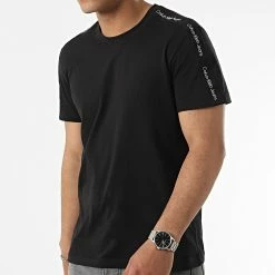 Offres 🤩 Tee 👕 Shirt A Bandes Contrast Tape Shoulder 0616 Noir de Calvin Klein 😀 -France Calvin Klein Soldes 2024 calvin klein 315510 J30J320616 0GO 20220414T153421 02