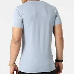 Nouveau 😍 Tee 👕 Shirt 0855 Bleu Clair de Calvin Klein 👍 -France Calvin Klein Soldes 2024 calvin klein 315512 J30J320855 DBT 20220504T141523 04