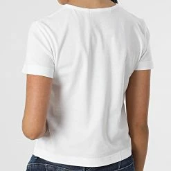 Budget 🥰 Tee 👚 Shirt Femme 9003 Blanc de Calvin Klein 💯 -France Calvin Klein Soldes 2024 calvin klein 315540 J20J219003 YAF 20220429T160504 04