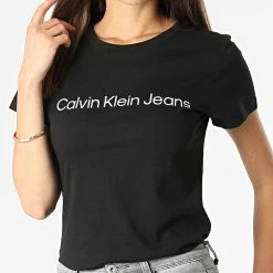 Promo 😉 Lot De 2 Tee 👕 Shirts Femme 0161 Blanc Noir de Calvin Klein 💯 -France Calvin Klein Soldes 2024 calvin klein 315566 J20J220161 YAF 20220506T110757 03
