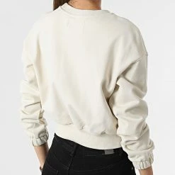 Nouveau 😀 Sweat Crewneck Femme Crop 8165 Beige de Calvin Klein 😍 -France Calvin Klein Soldes 2024 calvin klein 315891 J20J218165 ACF 20220512T155116 04
