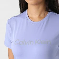 Vente flash 👏 Tee 👚 Shirt Femme Crop 2K140 Lilas de Calvin Klein 🔥 -France Calvin Klein Soldes 2024 calvin klein 315896 GWS2K140 VDT 20220429T160302 02