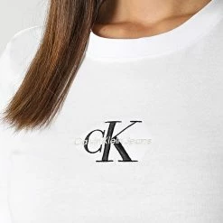 Tout neuf 👏 Tee 👕 Shirt Femme 9135 Blanc de Calvin Klein 🔥 -France Calvin Klein Soldes 2024 calvin klein 316191 J20J219135 YAF 20220512T160008 02