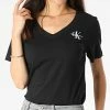 Le moins cher 😉 Tee 👕 Shirt Col V Femme 9138 Noir de Calvin Klein 👏