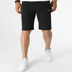 Le moins cher 😍 Short Jogging Interlock Micro Logo 9430 Noir de Calvin Klein 😀 -France Calvin Klein Soldes 2024 calvin klein 318717 K10K109430 BEH 20220513T162147 03