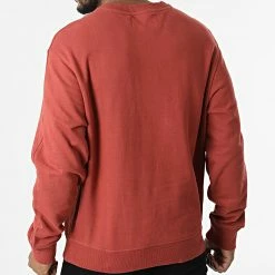 Acheter 😀 Sweat Crewneck Stacked Logo 0044 Rouge Brique de Calvin Klein ❤️ -France Calvin Klein Soldes 2024 calvin klein 319327 J30J320044 XLN 20220518T145203 04